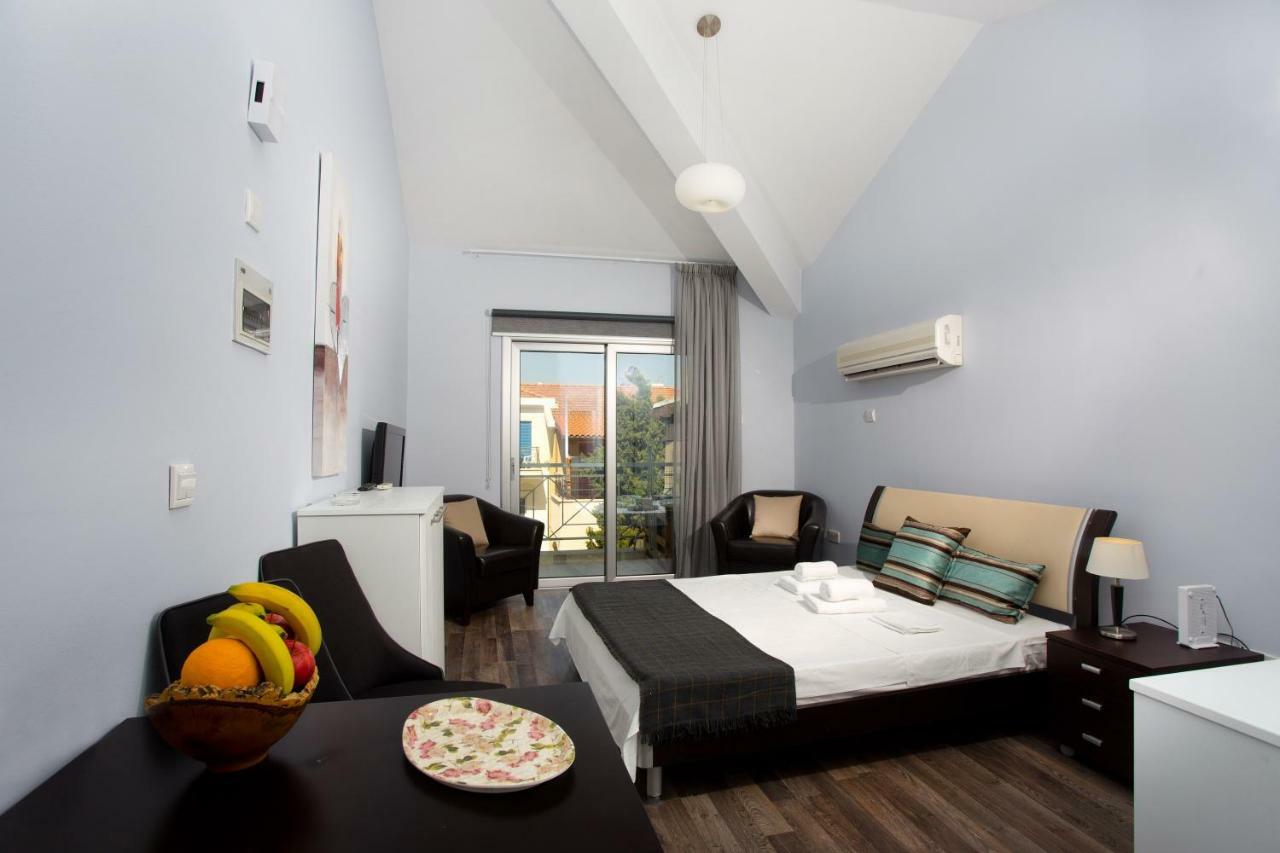 Galatex Beach Living By Trulycyprus Limassol Eksteriør billede