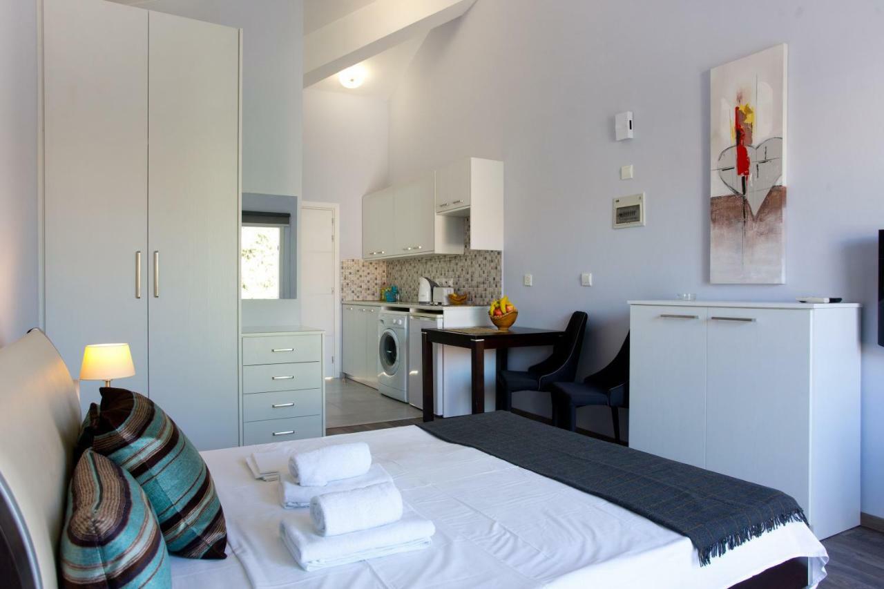 Galatex Beach Living By Trulycyprus Limassol Eksteriør billede
