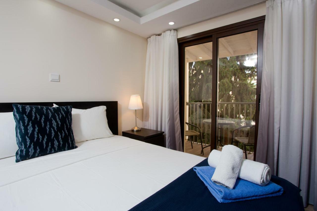 Galatex Beach Living By Trulycyprus Limassol Eksteriør billede