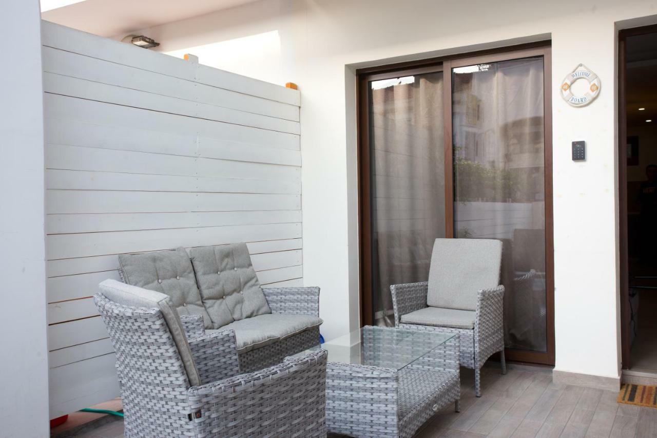Galatex Beach Living By Trulycyprus Limassol Eksteriør billede